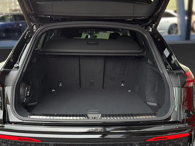 Audi Q5 TDI quattro 150 kW S-tronic Mythosschwarz Metallic
