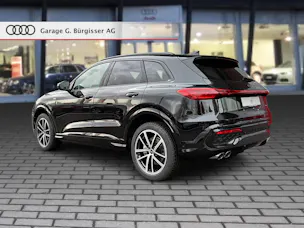 Audi Q5 TDI quattro 150 kW S-tronic Mythosschwarz Metallic