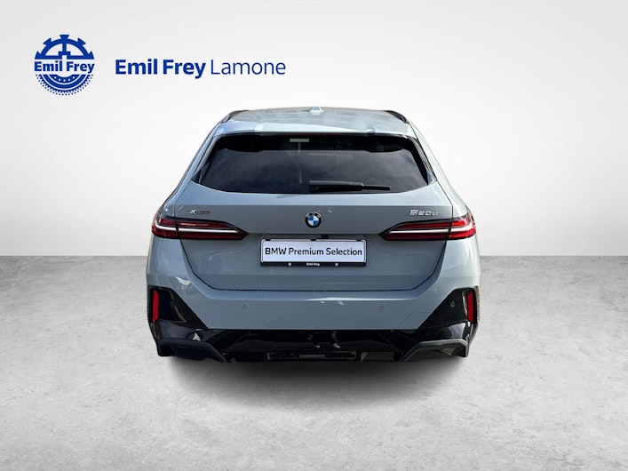 Vehicle image BMW 5 SERIES