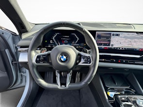 Vehicle image BMW 520d xDrive Touring