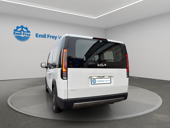 Vehicle image KIA PV5