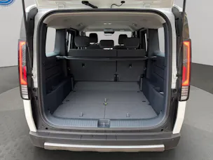 Kia PV5 Passenger 71.2 kWh Plus