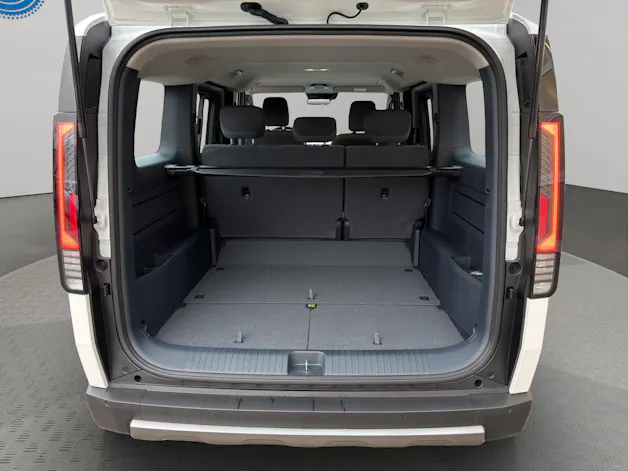 Kia PV5 Passenger 71.2 kWh Plus