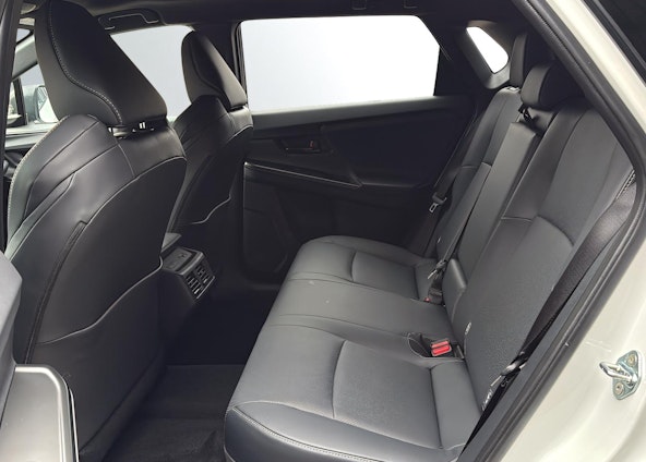 Vehicle image 10 Vehicle image 10