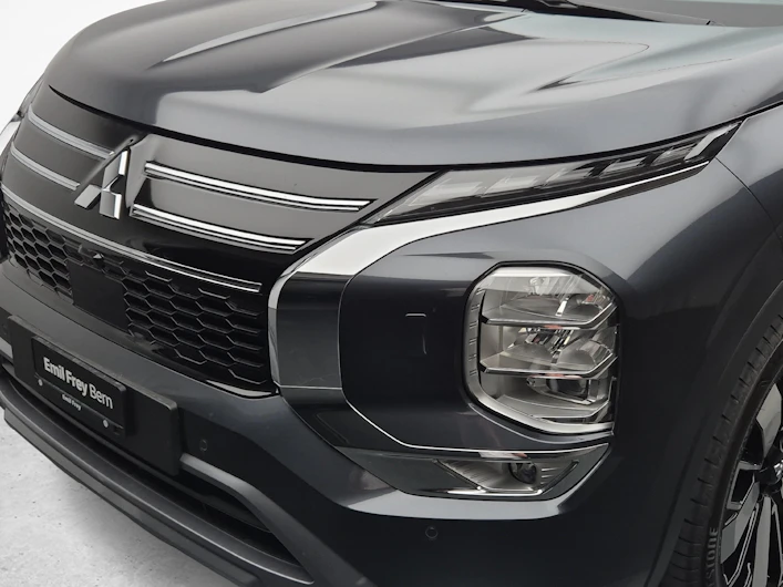 Fahrzeugbild MITSUBISHI OUTLANDER