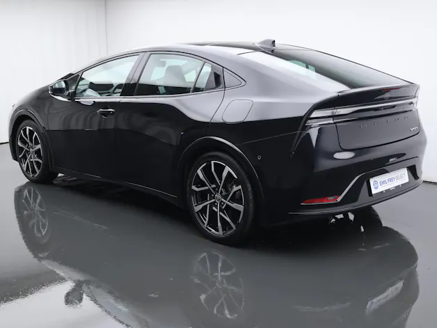 Toyota Prius 2.0 Plug-In-Hybrid Premium /  Jetzt Leasing ab 0.99% oder Cash-Prämie CHF 3'000.00