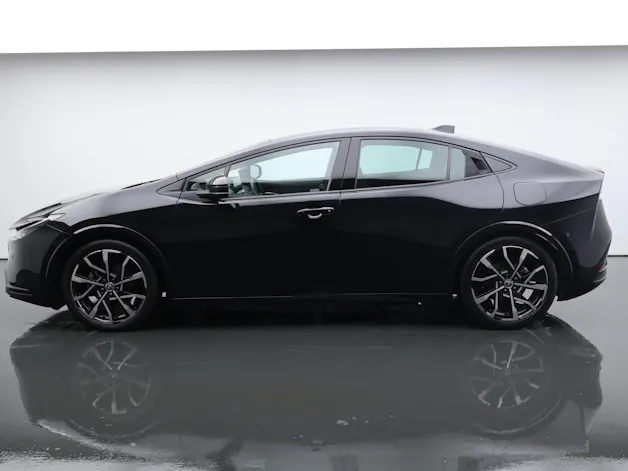 Toyota Prius 2.0 Plug-In-Hybrid Premium /  Jetzt Leasing ab 0.99% oder Cash-Prämie CHF 3'000.00