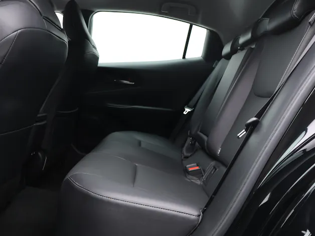 Toyota Prius 2.0 Plug-In-Hybrid Premium /  Jetzt Leasing ab 0.99% oder Cash-Prämie CHF 3'000.00