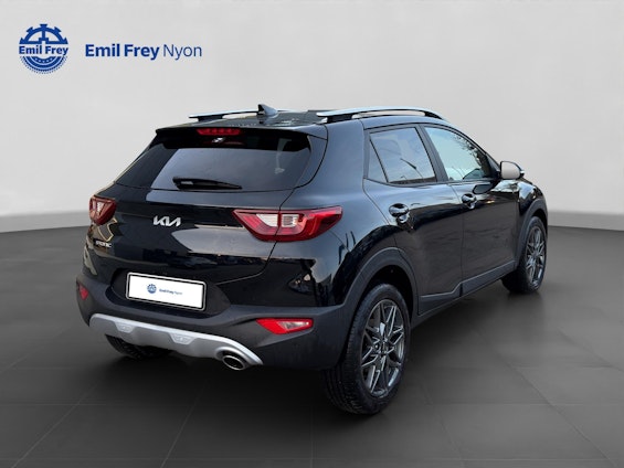 Vehicle image 5 Vehicle image 5