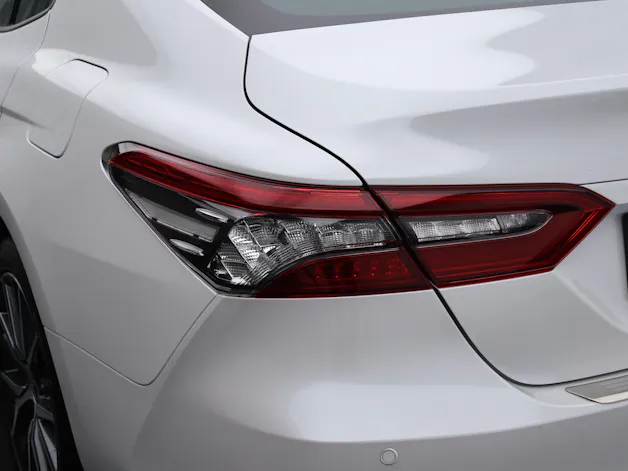Toyota Camry 2.5 HSD Premium / Leasing ab. 1.99%