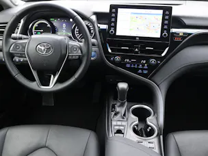 Toyota Camry 2.5 HSD Premium / Leasing ab. 1.99%