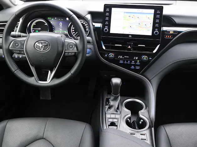 Toyota Camry 2.5 HSD Premium / Leasing ab. 1.99%