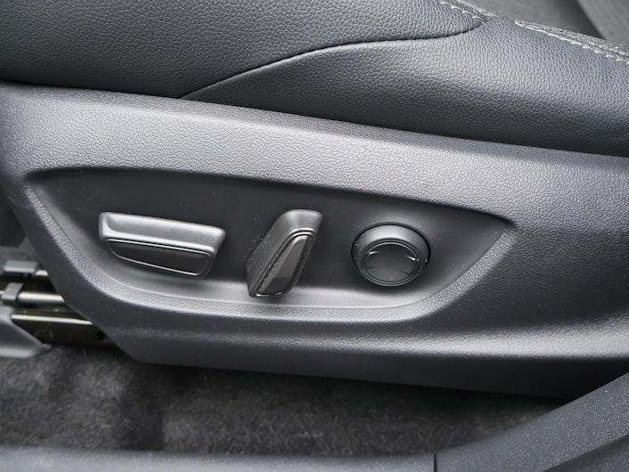 Vehicle image TOYOTA BZ4X