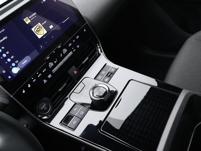 Vehicle image TOYOTA BZ4X