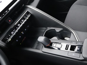 Vehicle image TOYOTA C-HR 2.0 HEV Trend 4x4