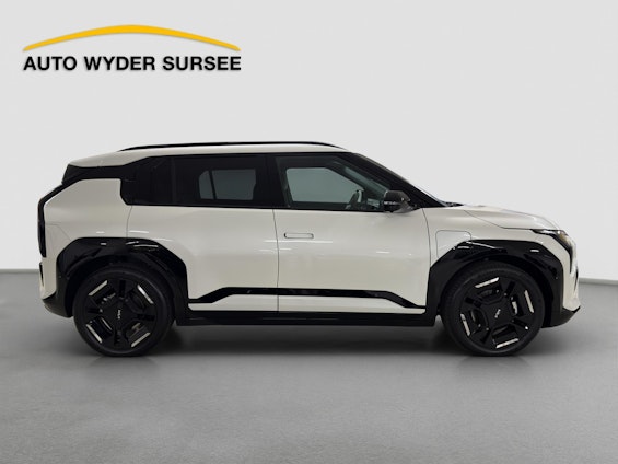 Vehicle image 6 Vehicle image 6