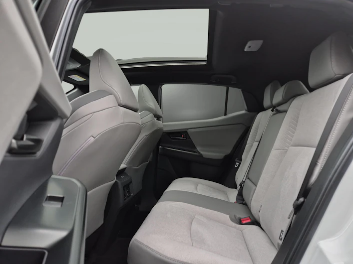 Fahrzeugbild TOYOTA C-HR+