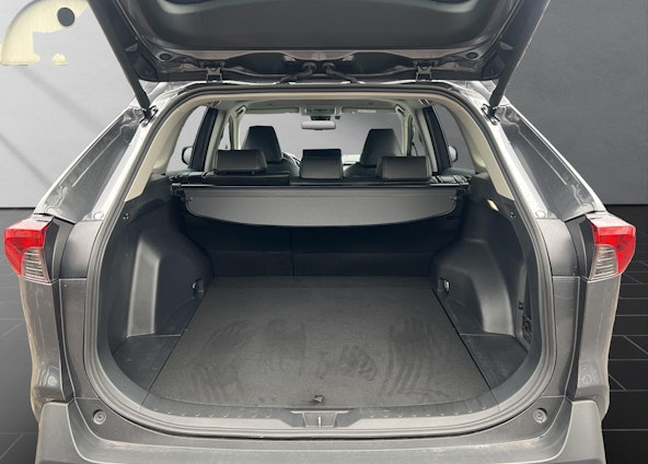 Vehicle image 10 Vehicle image 10