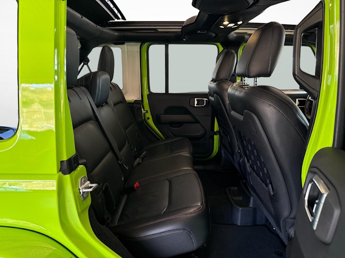 Vehicle image JEEP WRANGLER