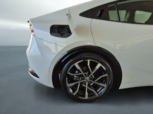 Toyota Prius 2.0 Plug-In-Hybrid Premium