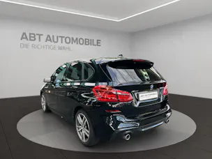 BMW 220d xDrive SAG Active Tourer