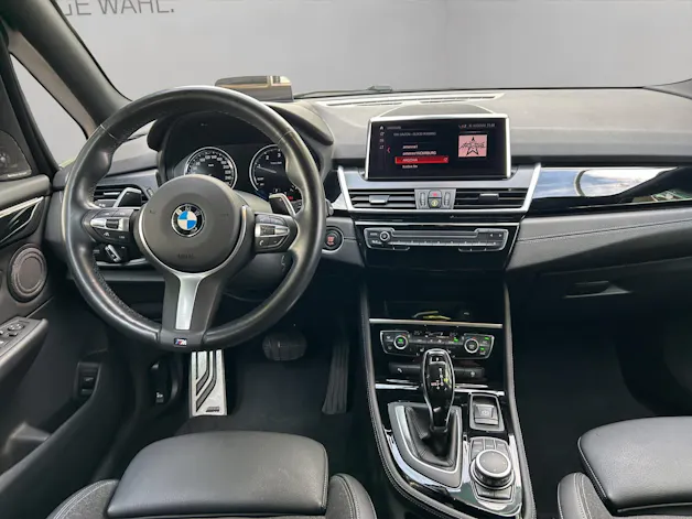BMW 220d xDrive SAG Active Tourer