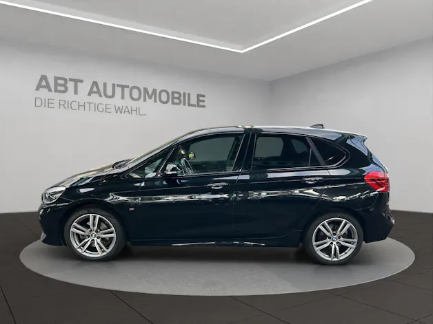 BMW 220d xDrive SAG Active Tourer
