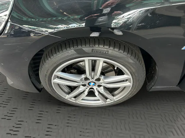 BMW 220d xDrive SAG Active Tourer