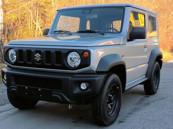 First vehicle image First vehicle image