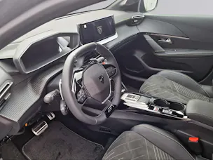 Peugeot 208 1.2 Hybrid GT