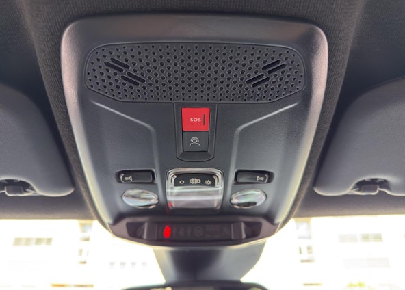 Vehicle image 14 Vehicle image 14