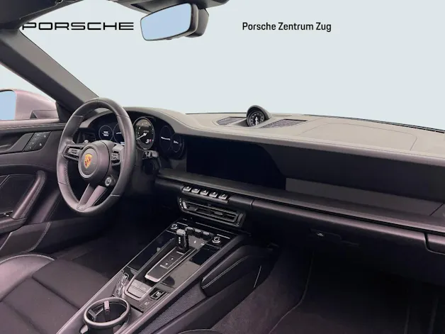 Porsche 911 Carrera 4 GTS Cabriolet