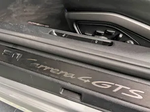 Porsche 911 Carrera 4 GTS Cabriolet