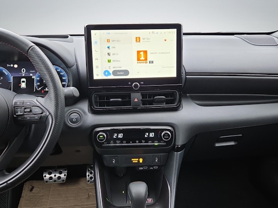 Vehicle image 12 Vehicle image 12