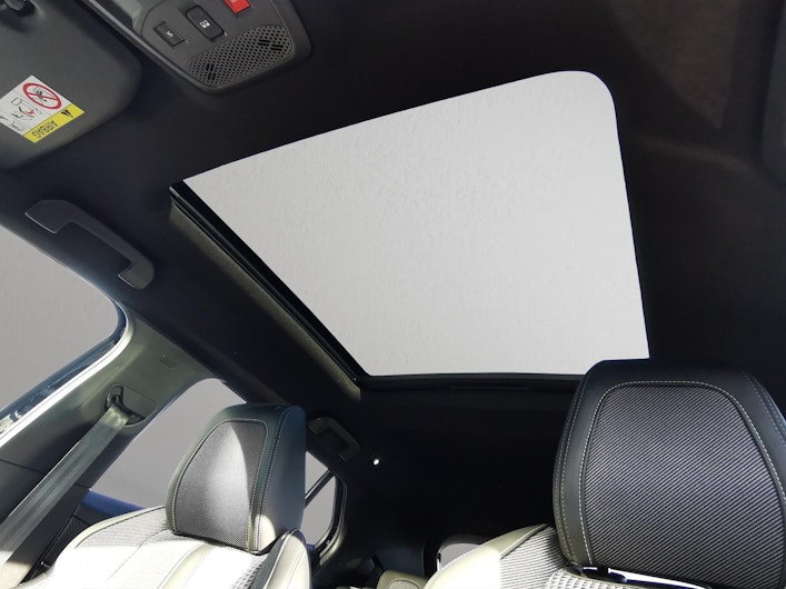 Vehicle image PEUGEOT 2008