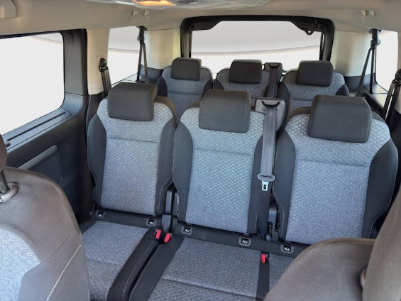 Vehicle image 13 Vehicle image 13