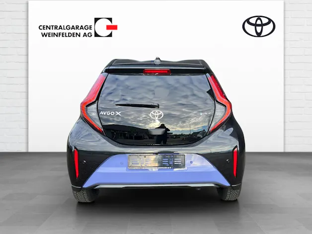 Toyota Aygo X 1.5 VVT-i HSD Style