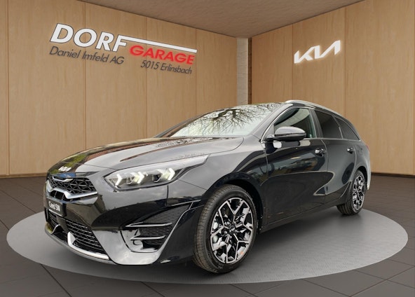 First vehicle image First vehicle image