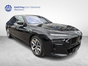 Vehicle image BMW M760e xDrive
