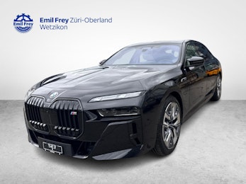 Vehicle image BMW M760e xDrive