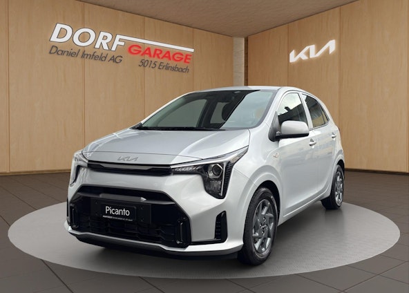 First vehicle image First vehicle image