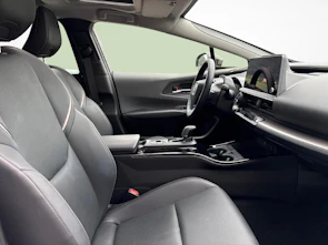 Fahrzeugbild TOYOTA Prius 2.0 Plug-In-Hybrid Premium