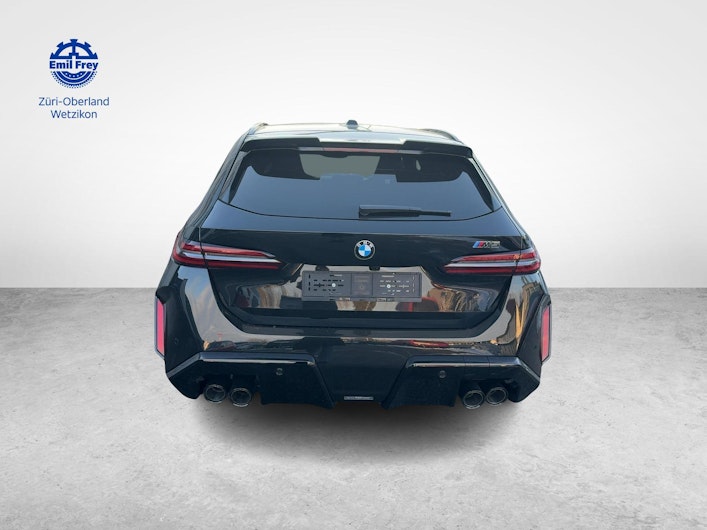 Vehicle image BMW M5