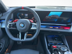 Vehicle image BMW M5 xDrive Touring