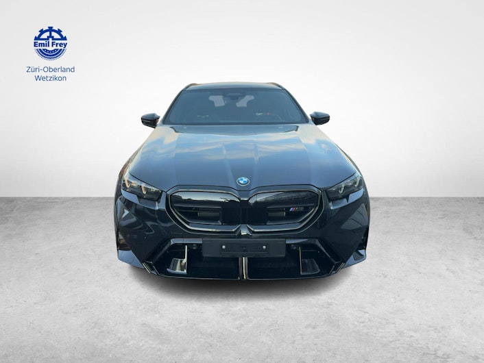 Vehicle image BMW M5
