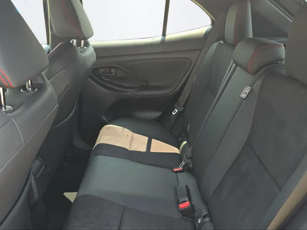 Toyota Yaris Cross 1.5 VVT-i HSD GR Sport