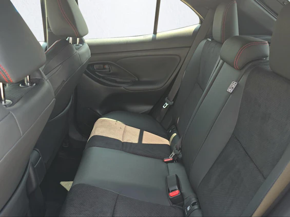 immagine del veicolo 13 immagine del veicolo 13