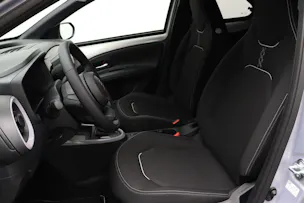 Toyota Aygo X 1.5 VVT-i HSD Trend