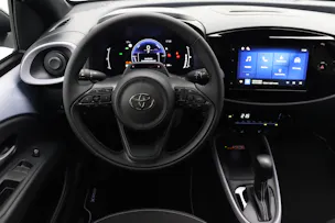 Toyota Aygo X 1.5 VVT-i HSD Trend