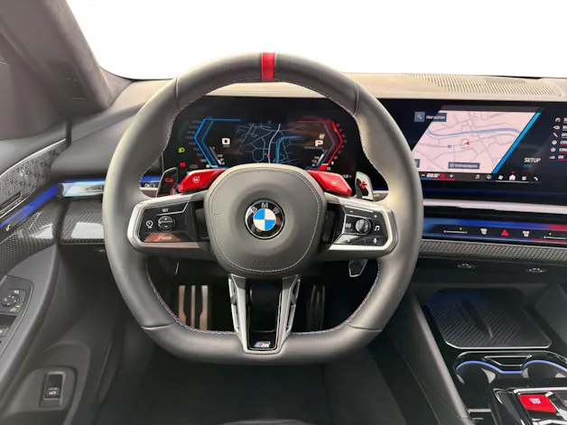 BMW M5 xDrive